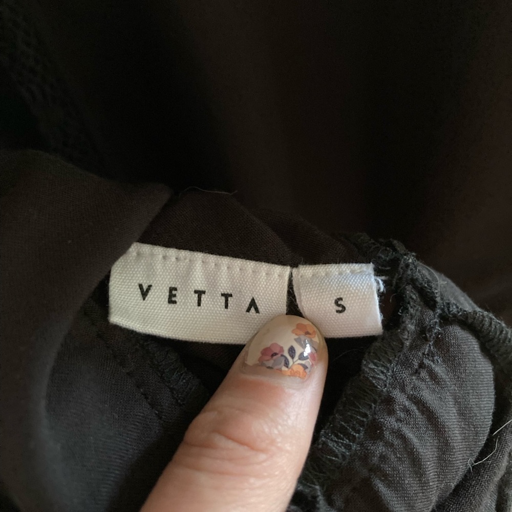 Vetta Capsule The Lace Midi Dress - Picture 6 of 9